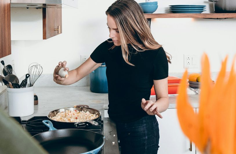 woman-cooking