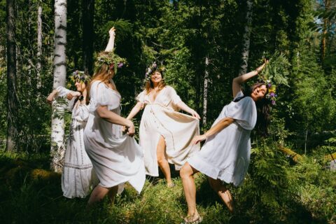 women dancing